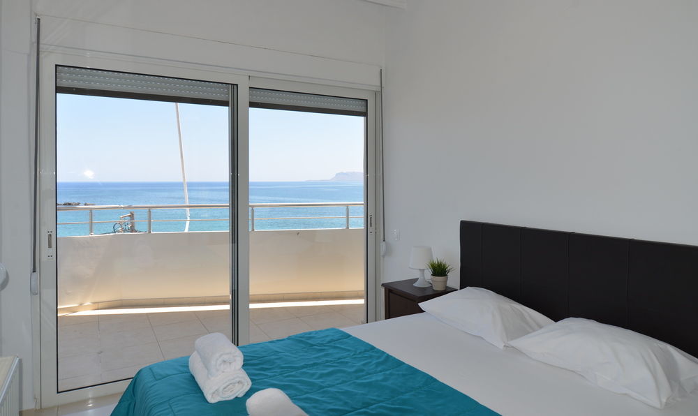 Kalamaki Apartments Экстерьер фото